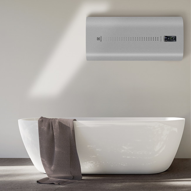 Водонагреватель накопительный электрический Electrolux EWH 100 Centurio IQ 3.0 Silver Водонагреватель накопительный электрический Electrolux EWH 100 Centurio IQ 3.0 Silver