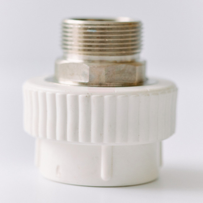 Муфта комбинированная Pilsa PPR НР 50х1 1/2", белая, под ключ Муфта комбинированная Pilsa PPR НР 50х1 1/2", белая, под ключ