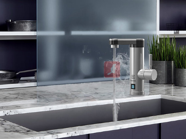 Водонагреватель проточный электрический Electrolux Taptronic S