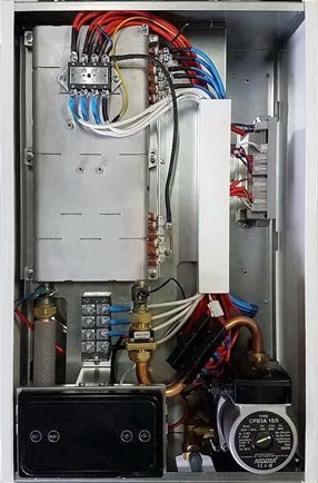 Настенный электрический котел Arderia Е12 v3 (380В) Настенный электрический котел Arderia Е12 v3 (380В)