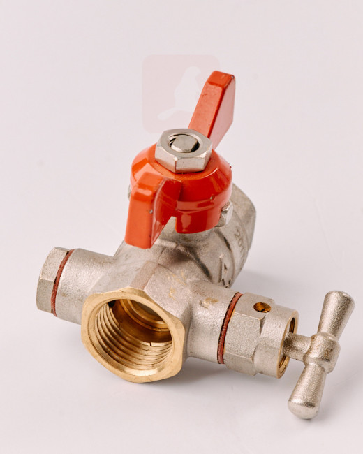 Кран шаровой Comap ДУ15 (1/2") ВР-ВР PN30, с дренажом, бабочка, серия 6476 Кран шаровой Comap ДУ15 (1/2") ВР-ВР PN30, с дренажом, бабочка, серия 6476