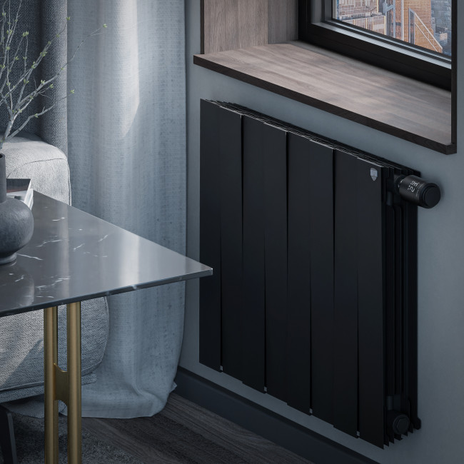 Радиатор биметаллический Royal Thermo Piano Forte 500 черный VR80 - 8 секц. Радиатор биметаллический Royal Thermo Piano Forte 500 черный VR80 - 8 секц.
