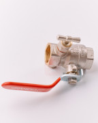 Кран шаровой Comap ДУ20 (3/4") ВР-ВР PN30, с дренажом, рычаг, серия 647 Кран шаровой Comap ДУ20 (3/4") ВР-ВР PN30, с дренажом, рычаг, серия 647