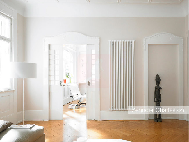 Радиатор трубчатый стальной Zehnder Charleston Retrofit 2200, 06 сек.1/2 бок.подк. RAL9016 (кроншт.в компл.) Радиатор трубчатый стальной Zehnder Charleston Retrofit 2200, 06 сек.1/2 бок.подк. RAL9016 (кроншт.в компл.)