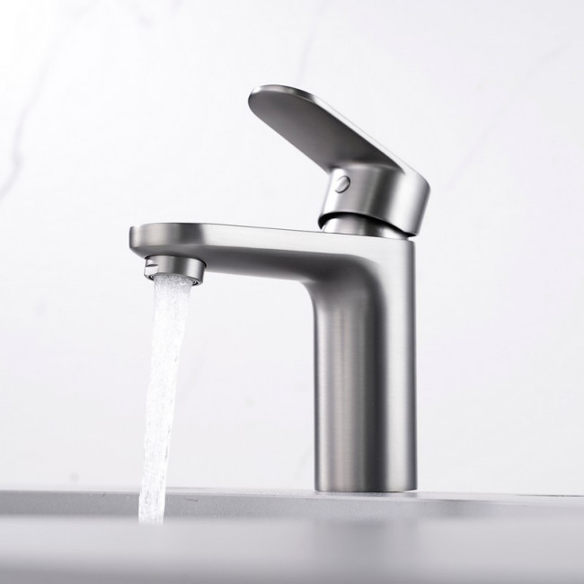 Смеситель для раковины Aquatek Ника 90 без донного клапана, оружейная сталь AQ1810BGM Смеситель для раковины Aquatek Ника 90 без донного клапана, оружейная сталь AQ1810BGM
